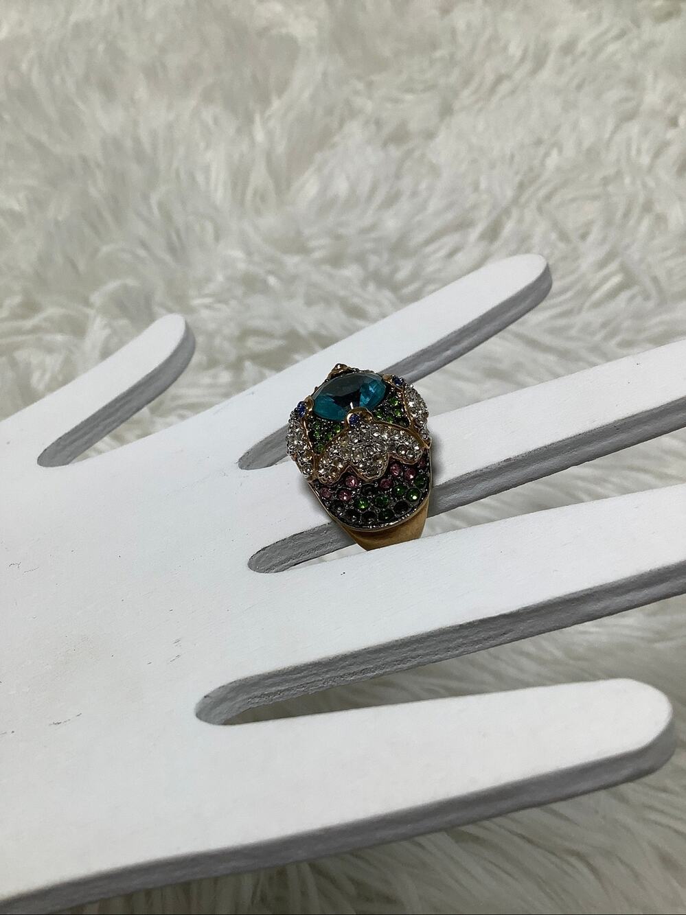 Vintage Estate Gold Plated Multi Stone Blue Topaz Crystal Cocktail Ring A13-9